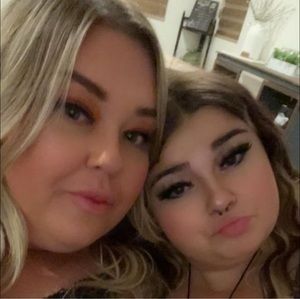 Meet your Posher, Toni